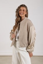 Afbeelding in Gallery-weergave laden, Baltimore Jacket Satin NKF13057 9 Sand

