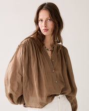 Afbeelding in Gallery-weergave laden, BlouseRamie2s3508-12462000763-Darkclay__1
