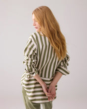 Afbeelding in Gallery-weergave laden, Blouse printed stripe 2s3260-12164 000612 - Combat green
