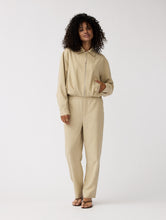 Afbeelding in Gallery-weergave laden, BomberLukiSJ0116A19Sand__2
