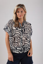 Afbeelding in Gallery-weergave laden, Catalina blouse NKS02050 219 Offwhite/Navy
