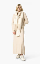 Afbeelding in Gallery-weergave laden, ChiemA Aimée-24027 Off-white + Sand Off-white + Sand
