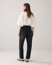 Afbeelding in Gallery-weergave laden, Cocoon fit black cotton jeans 4s2746-5181 000499 - Black denim
