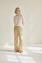 Afbeelding in Gallery-weergave laden, Cosette sweater C3124 280 Light apricot
