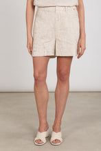 Afbeelding in Gallery-weergave laden, DagmarShortEmbroideryNKS090529Sand__1

