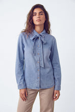 Afbeelding in Gallery-weergave laden, DaisyBlouseCR0724416LightBlue__1
