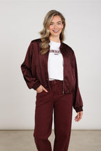 Afbeelding in Gallery-weergave laden, DenaJacketShinyNKF13127333Cherry__1

