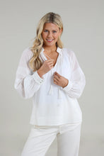 Afbeelding in Gallery-weergave laden, Dolly Blouse SS240434162 White
