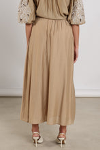 Afbeelding in Gallery-weergave laden, FloortjeSkirtNKS1002264Camel__2
