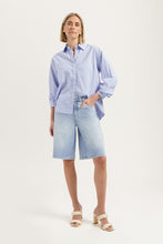 Afbeelding in Gallery-weergave laden, FlorezBermudaCR0068447BleachedDenim__1
