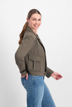 Afbeelding in Gallery-weergave laden, Gigi Jacket CR0063 305 Olive Green
