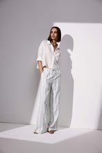 Afbeelding in Gallery-weergave laden, Henley blouse H9108 101 Off white
