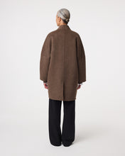 Afbeelding in Gallery-weergave laden, InesCoat262P144202Choco__3
