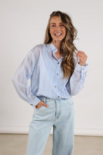 Afbeelding in Gallery-weergave laden, Iris Blouse Stripe NKF02011 270 Ice/Offwhite
