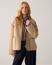 Afbeelding in Gallery-weergave laden, JacketBondedteddy1s1312-12512000708-Lighttaupe__1

