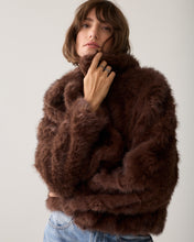 Afbeelding in Gallery-weergave laden, JacketSoftfauxfur1s1320-12525000754-Darkchocolate__3
