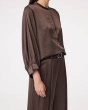 Afbeelding in Gallery-weergave laden, JasminBlouse262P183202Choco__2
