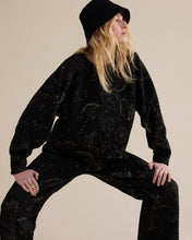 Afbeelding in Gallery-weergave laden, Jersey Ornamental jacquard 3s5215-30735 000990 - Black
