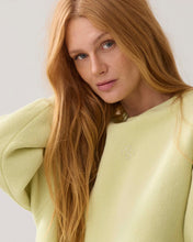 Afbeelding in Gallery-weergave laden, Jersey balloon Soft sweat 3s5067-30413 000604 - Misty lime

