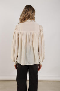 Julia Blouse NKF02034 17 Off White