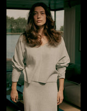 Afbeelding in Gallery-weergave laden, Jumper W24B273 83m grey mel.
