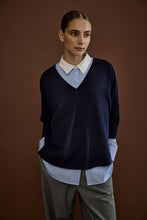 Afbeelding in Gallery-weergave laden, Kombu sweater K2313 151 Dark blue
