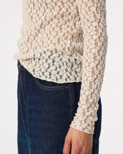 Afbeelding in Gallery-weergave laden, LaceyTop262P118260Creme__2
