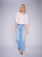 Afbeelding in Gallery-weergave laden, MMColette Grendel Jeans 170060 406 Light Blue
