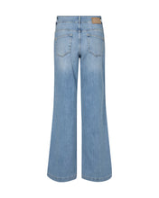 Afbeelding in Gallery-weergave laden, MMColette Grendel Jeans 170060 406 Light Blue
