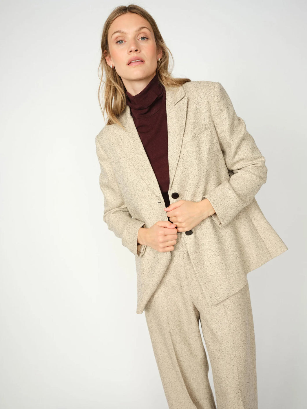MMEmery Merlin Blazer 173290 152 True Camel