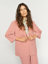 Afbeelding in Gallery-weergave laden, MMJunieMileyBlazer177660166Peachy__1
