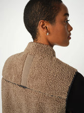 Afbeelding in Gallery-weergave laden, MMRowe Teddy Waistcoat 165230 158 Falcon
