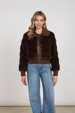 Afbeelding in Gallery-weergave laden, ManuelaJacketNKF13152334Chocolate__1
