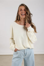 Afbeelding in Gallery-weergave laden, Mathilde Pullover Soft NKF03022 17 Off White
