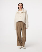 Afbeelding in Gallery-weergave laden, MiloCardigan262P040261Greige__3
