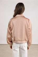 Afbeelding in Gallery-weergave laden, Noa Bomber NKF13036 266 Dusty Pink
