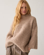 Afbeelding in Gallery-weergave laden, OversizedsweaterCushywoolblend7s7940-70034000708-Lighttaupe__1
