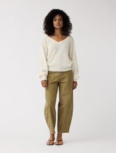 Afbeelding in Gallery-weergave laden, PantsAbbiSP0121B48Khaki__1
