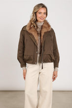 Afbeelding in Gallery-weergave laden, PaulaJacketNKF12013319Moss__1
