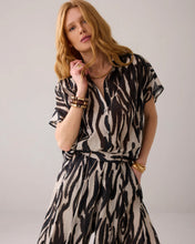 Afbeelding in Gallery-weergave laden, QUINTY: Blouse faded zebra print 2s3307-12226 000120 - Multicolour
