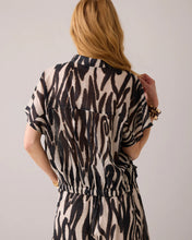 Afbeelding in Gallery-weergave laden, QUINTY: Blouse faded zebra print 2s3307-12226 000120 - Multicolour
