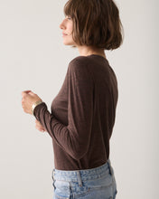 Afbeelding in Gallery-weergave laden, TeeLinenwooljersey3s5331-30792000754-Darkchocolate__2
