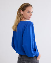 Afbeelding in Gallery-weergave laden, Top batwings silky touch 2s3193-11817 000460 - Royal Blue
