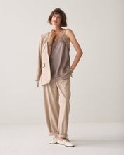 Afbeelding in Gallery-weergave laden, Topsatin2s3514-12520000742-Taupe__2
