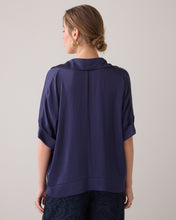 Afbeelding in Gallery-weergave laden, Top short sleeves silky touch 2s3238-11817 000480 - Navy noir
