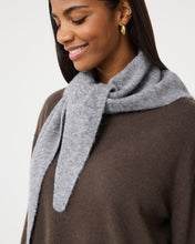 Afbeelding in Gallery-weergave laden, Tricja Scarf 252P057 22 Mid Grey
