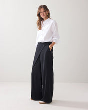 Afbeelding in Gallery-weergave laden, Trousers Fluid 4s2893-11851 000990 - Black
