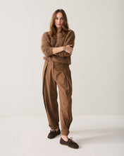 Afbeelding in Gallery-weergave laden, TrousersPinstripe4s3068-12543000756-Sepiabrown__1
