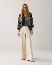 Afbeelding in Gallery-weergave laden, TrouserswidelegCottonblendwith4s2938-12365000122-Ivory__1
