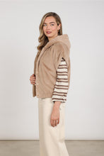 Afbeelding in Gallery-weergave laden, XandraGiletNKF080339Sand__2
